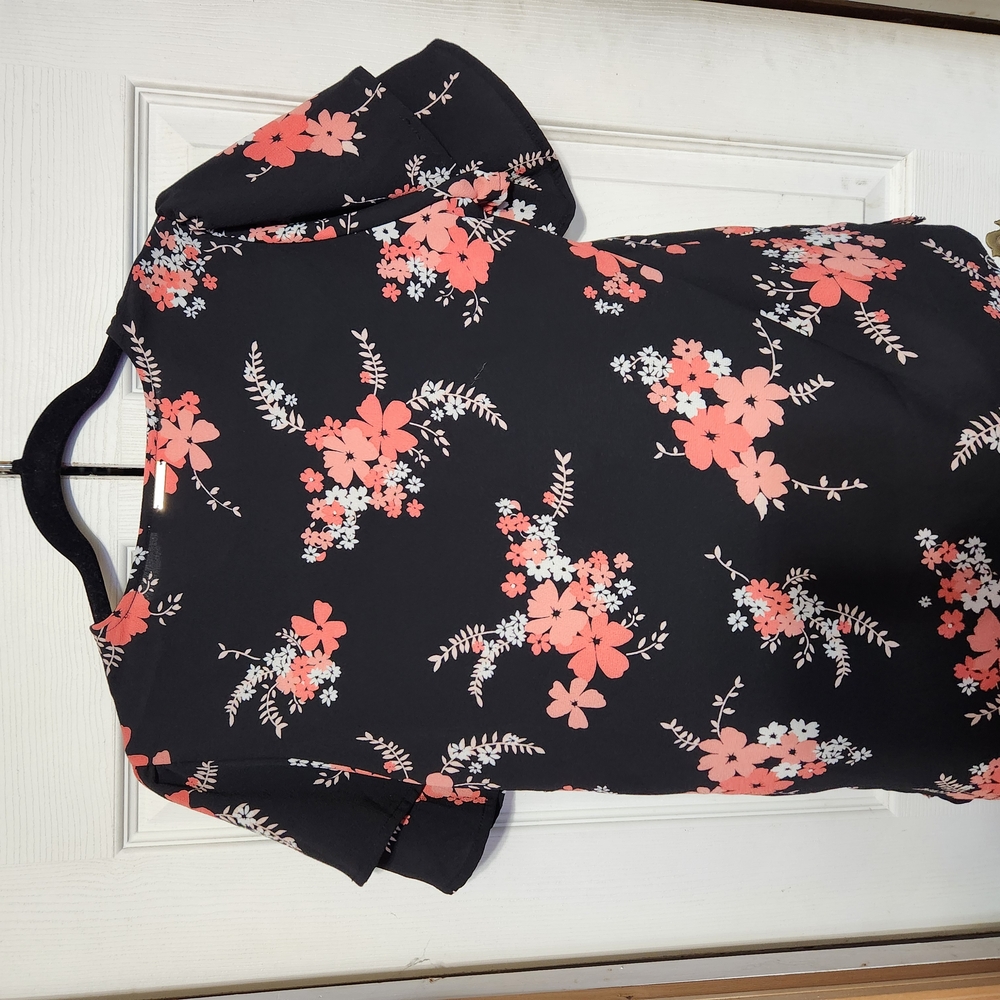 Michael Kors Orange and Pink Boxy Short Sleeve Blouse - Picture 6 of 6